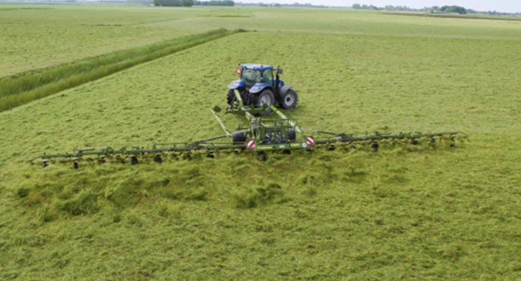 Krone Machinery KWT TRAILED ROTARY TEDDERS KWT 1600 / 2000